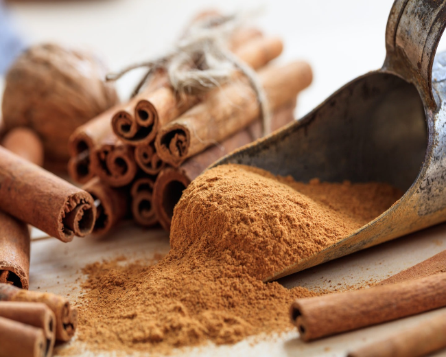 Cinnamon Leaf Essential Oil - Aussie Candle Supplies